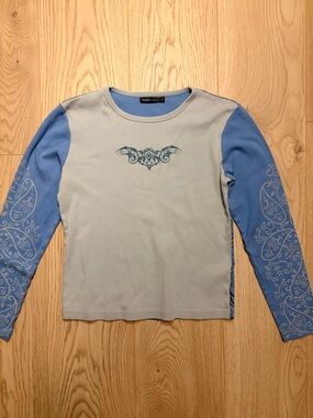 Vintage Bossini Blue Paisley Graphic Long Sleeve Baby Tee Y2K Fairy Grunge Top
